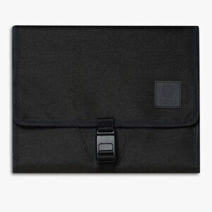 NWT Huhu Go Anywhere Baby Changing Wallet in Black